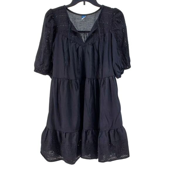 Old Navy Large Short Sleeve Eyelet V Neck Mini Dress Solid Black Pre-Owned - Picture 1 of 4